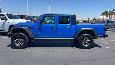 2024 Jeep Gladiator