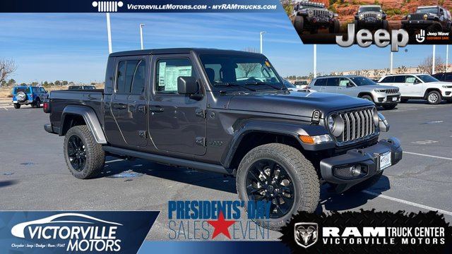 2025 Jeep Gladiator Nighthawk