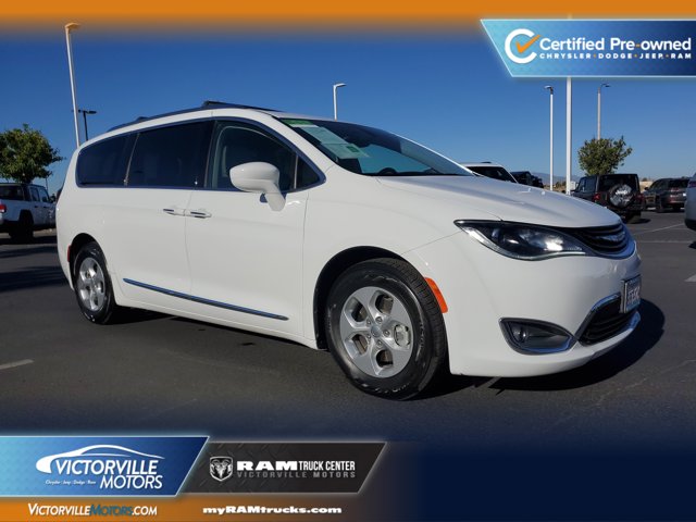 2018 Chrysler Pacifica Hybrid Touring L